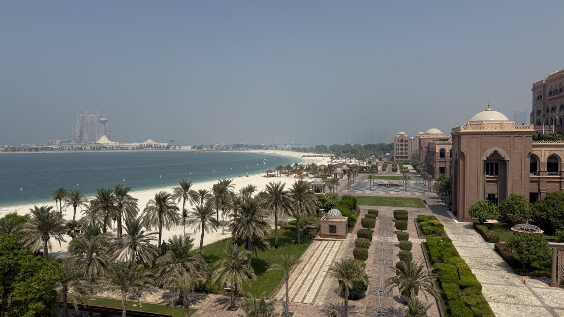 original Strand beim Emirates Palace1