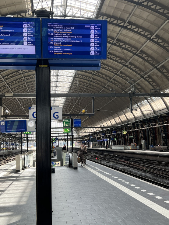 original 01-Anreise mit der Bahn nach Eindhoven