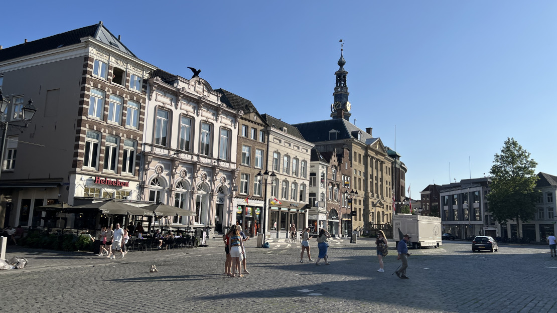 original 68 Marktplatz Den Bosch