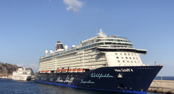 MeinSchiff 4 